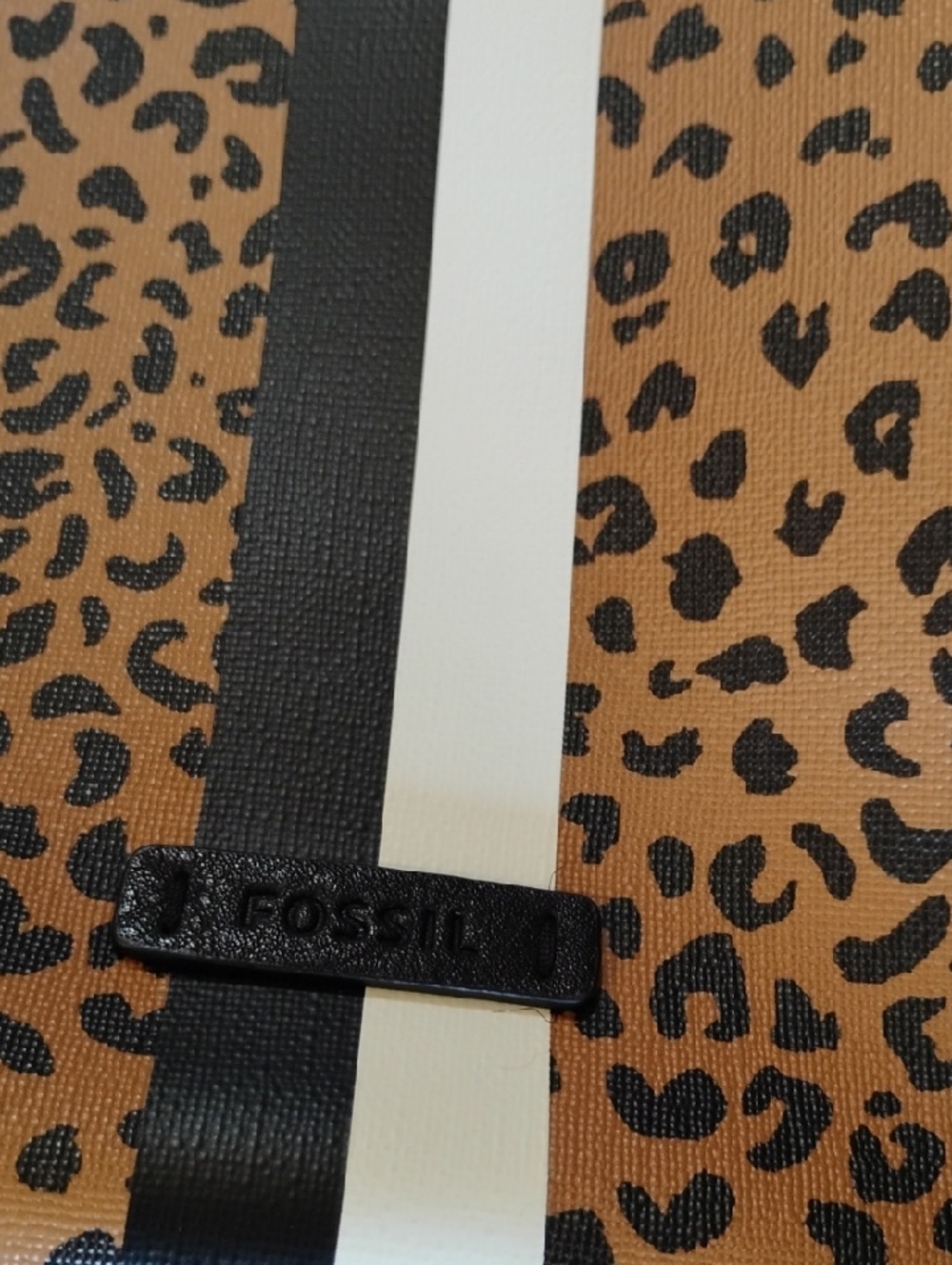 Fossil Rachel Tote Bag Animal Print Missing Zipper Pull - Picture 6 of 8